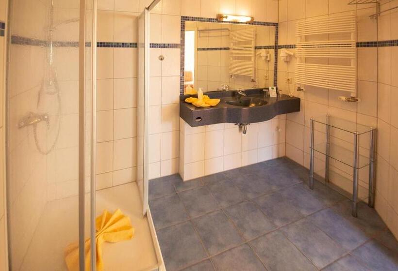 اتاق استاندارد با بالکن و چشم‌انداز دریا, Pension Erdmann   Hotel Garni