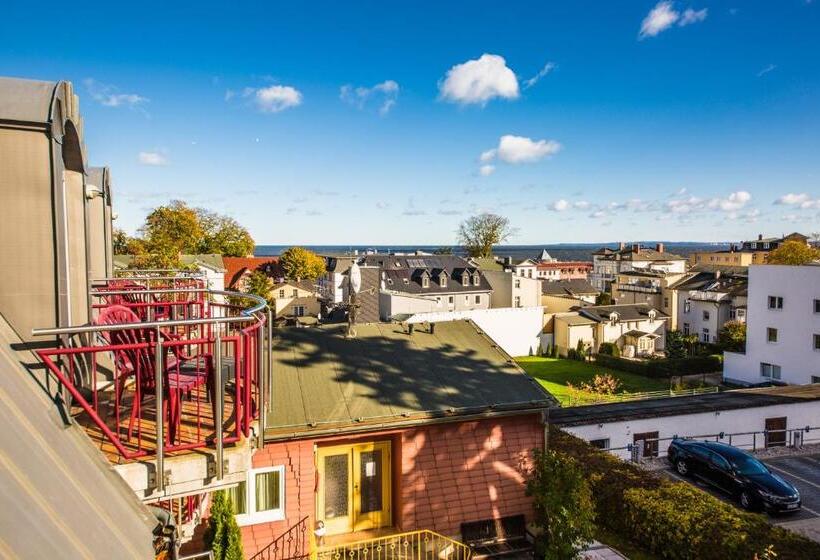 اتاق استاندارد یک نفره با چشم‌انداز دریا, Pension Erdmann   Hotel Garni