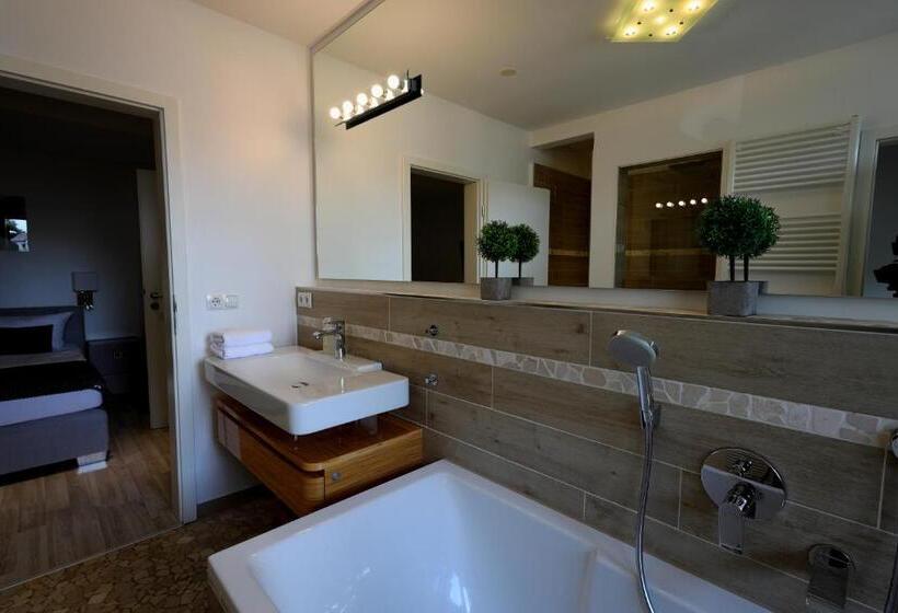 سوییت خانوادگی, Pension Erdmann   Hotel Garni