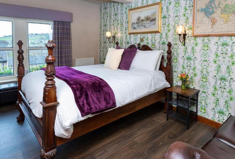 غرفة قياسية سرير كينج, The Fleece Inn