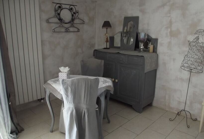 Трехместный Номер Комфорт, Le Moulin De Sonnailles