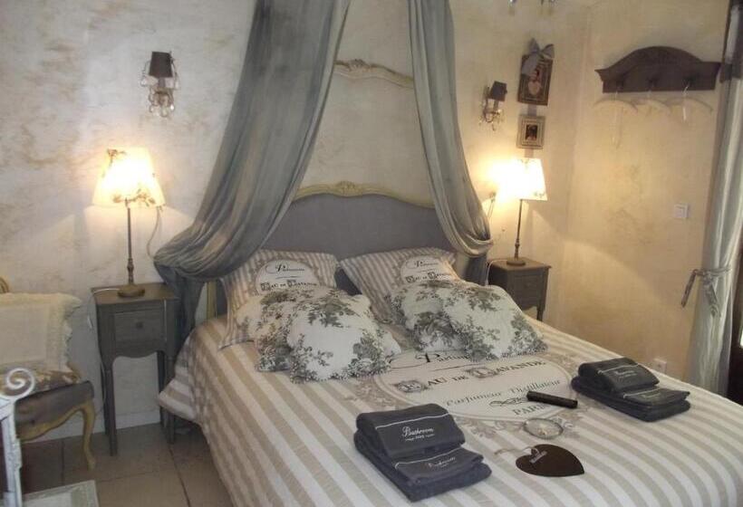 Номер Basic, Le Moulin De Sonnailles