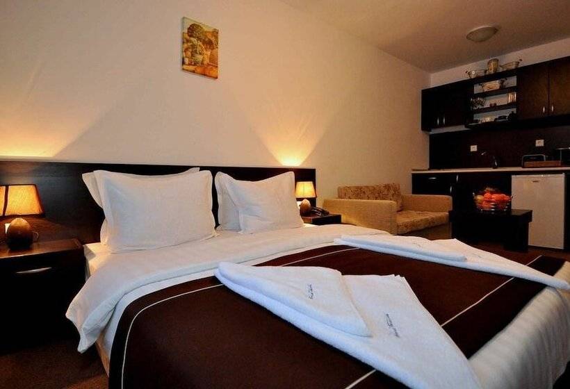استودیوی استاندارد, Maria Antoaneta Residence