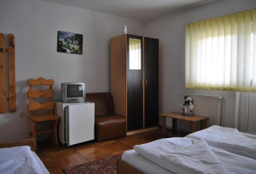 Номер Стандарт Трехместный, Cabana Popasul Haiducilor