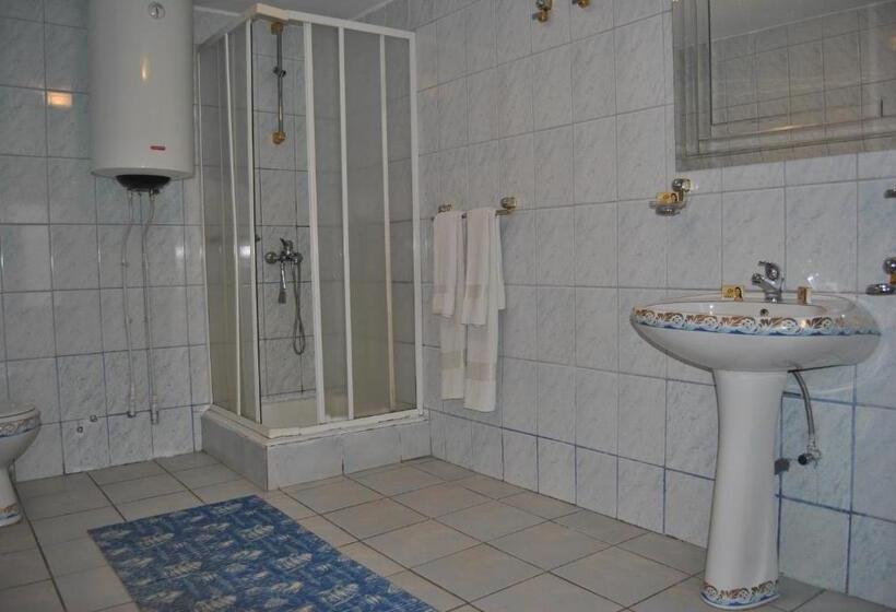 Номер Стандарт Трехместный, Cabana Popasul Haiducilor