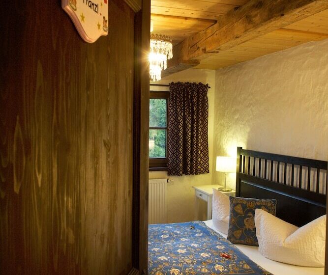 جناح, Landgasthof Zum Alten Reichenbach