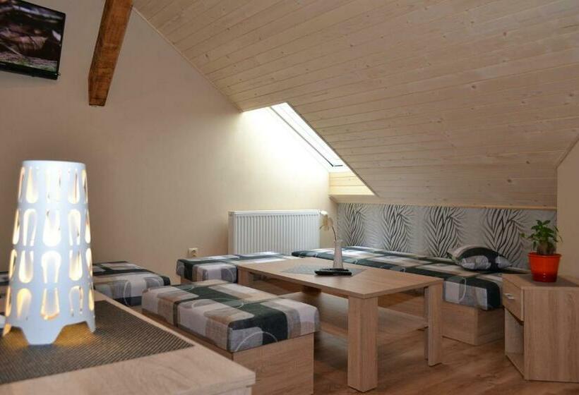 디럭스 룸, Penzion Manderlak