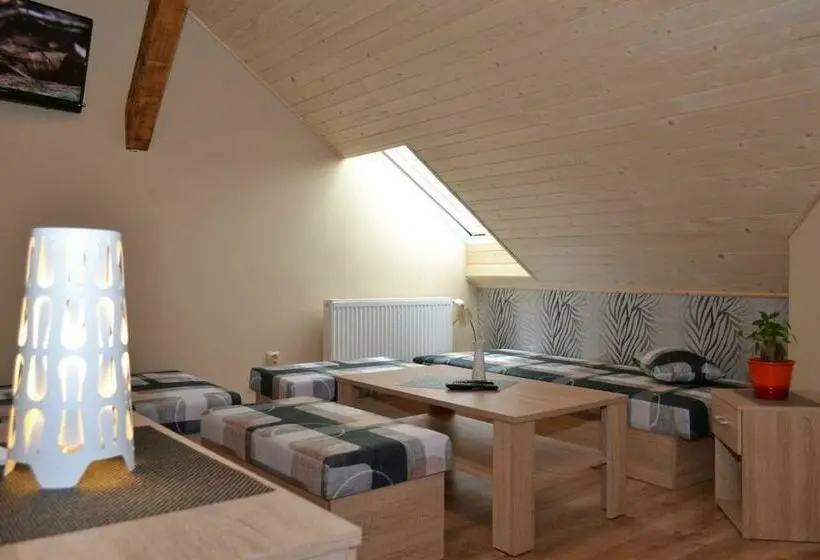 デラックスルーム, Penzion Manderlak