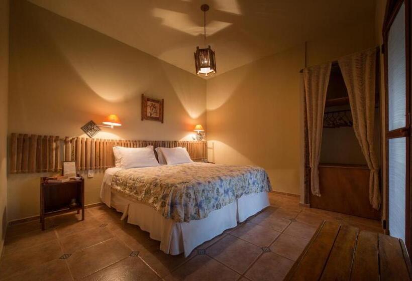 스탠다드 트리플 룸, Pousada Do Parque