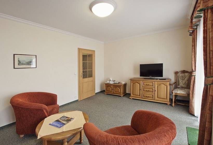 סוויטה דלוקס, Villa Rosa