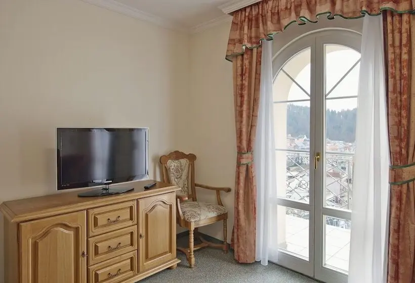 デラックススイート, Villa Rosa