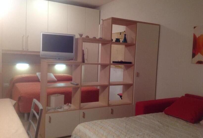Quarto Familiar Vista Jardim, Apartments Villaggio Dei Fiori Extra Luxury 4 Stars   Great Family Resort   Petz Friendly   With Hyp