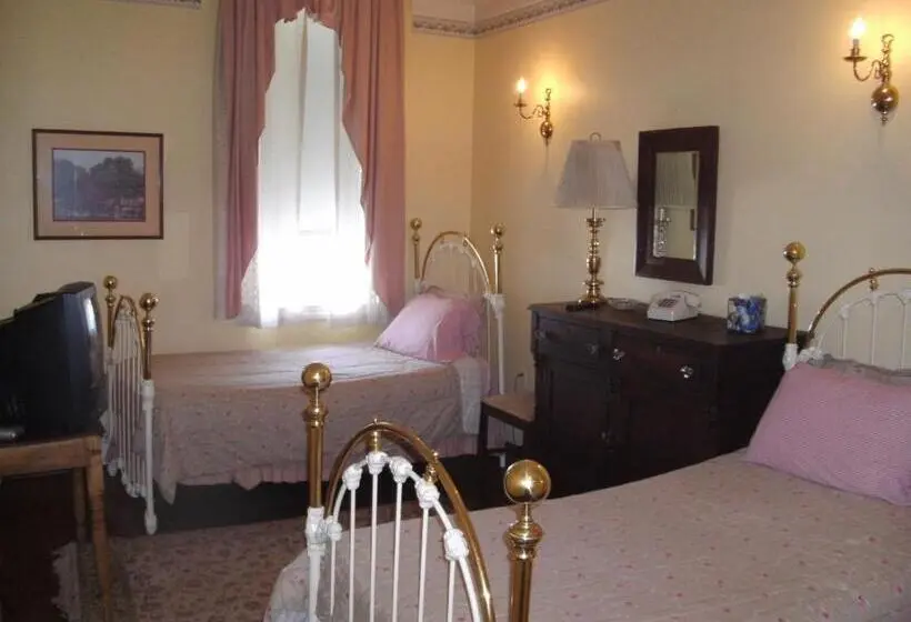 スタンダードルーム, Leesburg Colonial Inn