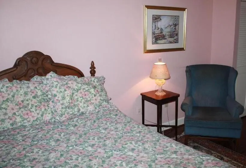 スタンダードルーム, Leesburg Colonial Inn
