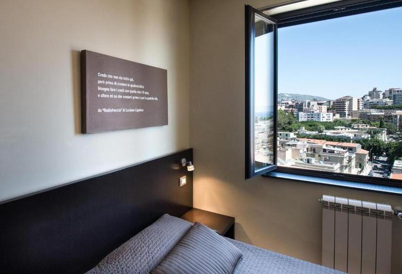 디럭스 트리플 룸, Residence Acqua Del Conte