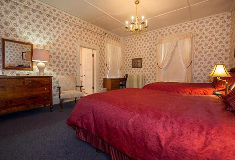 带2个双人床的标准工作室, The Brandon Inn