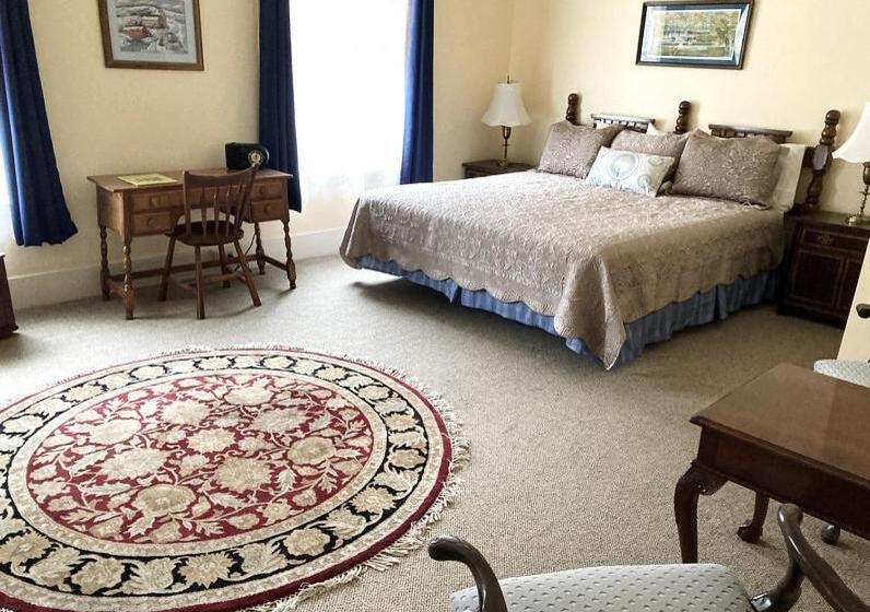 带大床的豪华间, The Brandon Inn