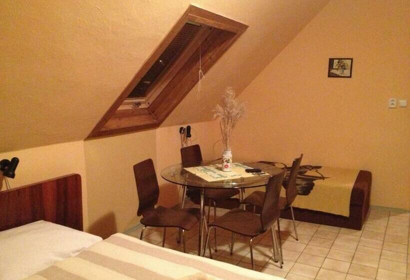 标准间, Asso Penzion