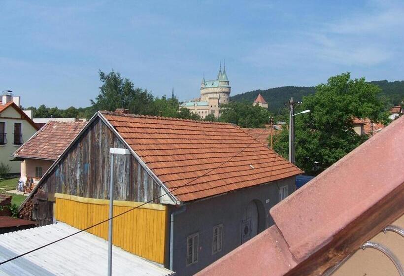 آپارتمان 2 خوابه, Asso Penzion