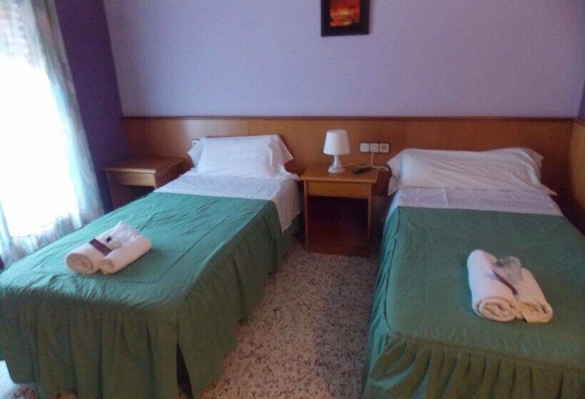 غرفة قياسية, Can Baral.la