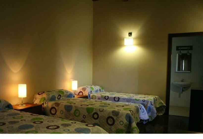 标准三人间, Casa Barbadelo