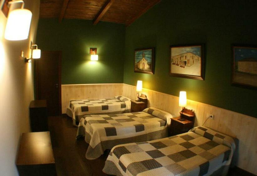 اتاق استاندارد چهار تخته, Casa Barbadelo
