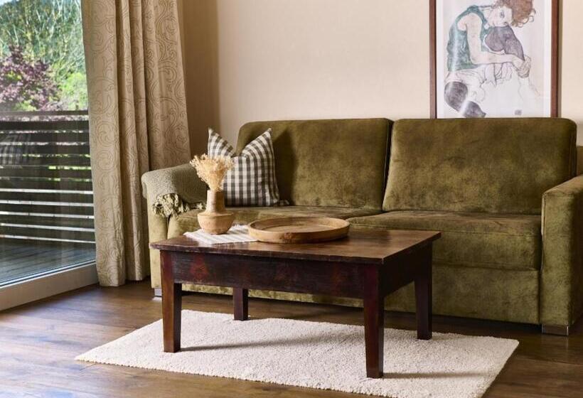 带露台两卧公寓, Garni Buchenhof