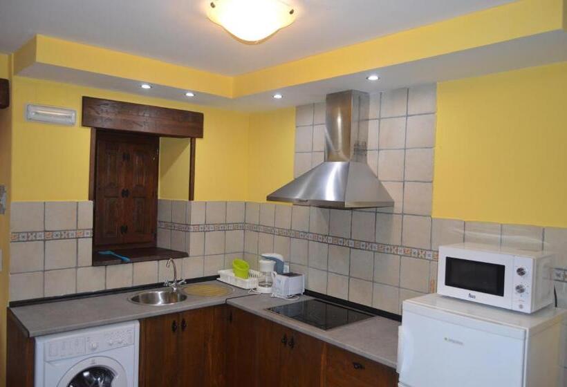 带1个卧室的带阳台的公寓, Posada La Vieja Escuela