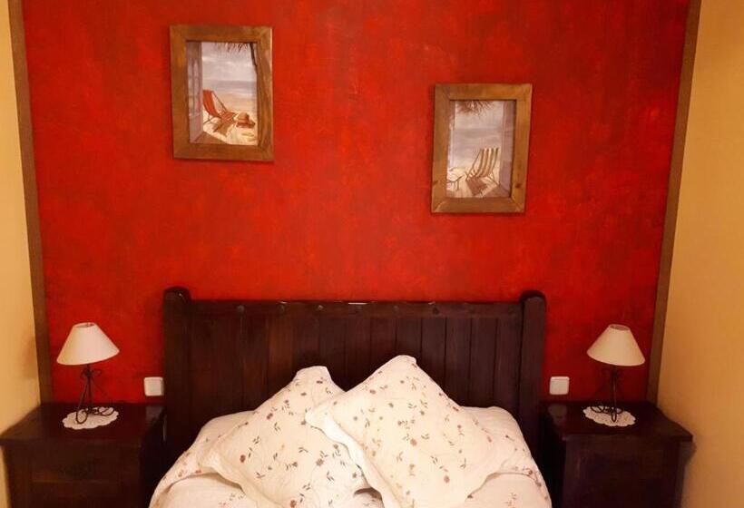 家庭山景房, Posada La Vieja Escuela