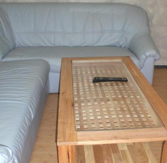 דירת שני חדרים, Privatzimmer Familie Wagner