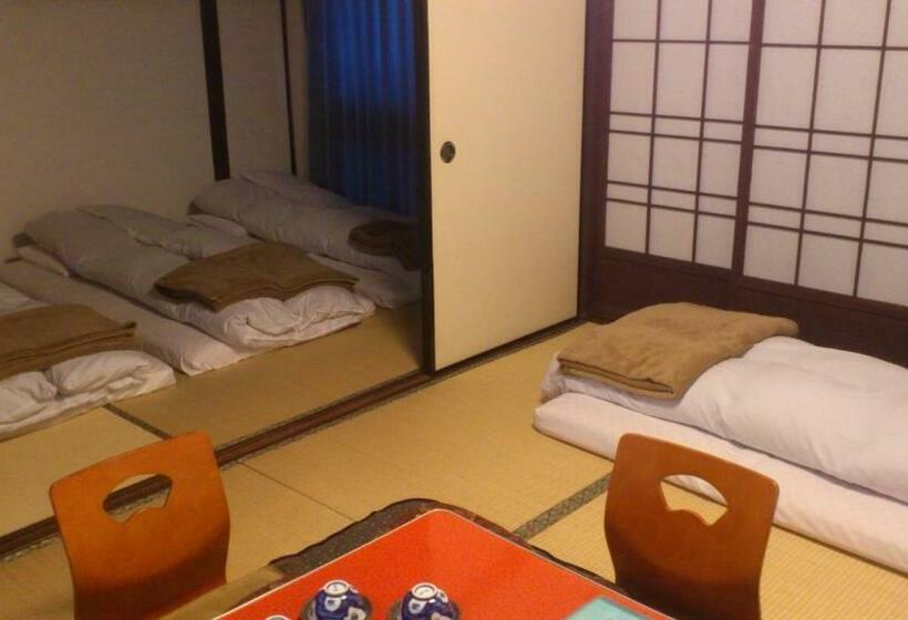 スタンダードルーム, Ryoso Kawaguchi