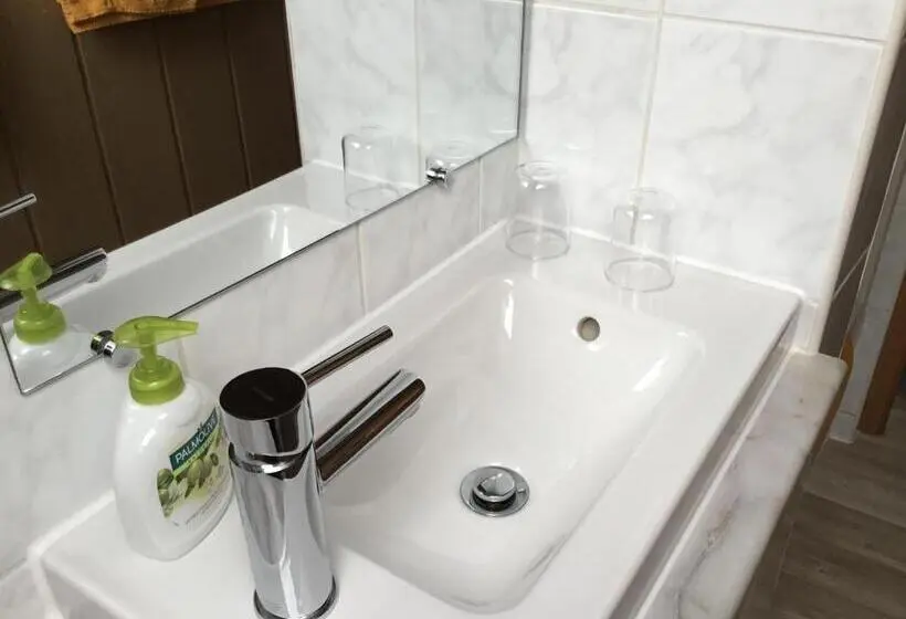 Standard room with outdoor bath, Pension Am Kirschberg