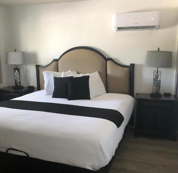 Апартаменты 2 Спальни, Holiday Isles Resort