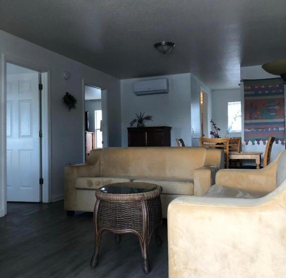 Апартаменты 2 Спальни, Holiday Isles Resort