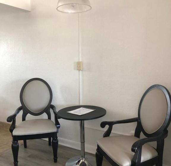 إستوديو قياسى سرير كينج, Holiday Isles Resort