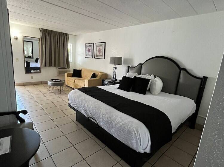Апартаменты 2 Спальни, Holiday Isles Resort