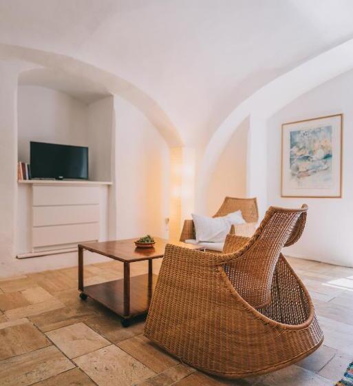 Апартаменты 1 Спальня с Террасой, óbester Panzió