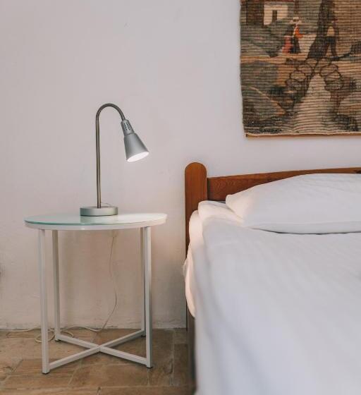 Апартаменты 1 Спальня с Террасой, óbester Panzió