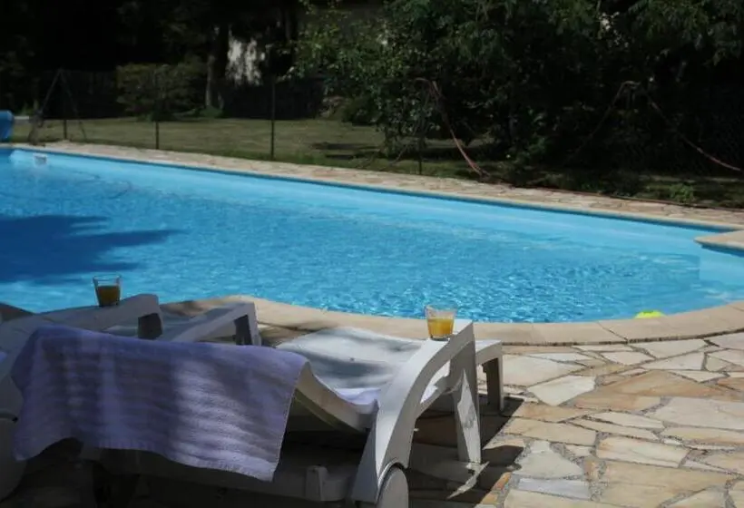 １ベッドルームアパートメント, Chambres D'hôtes Edoniaa