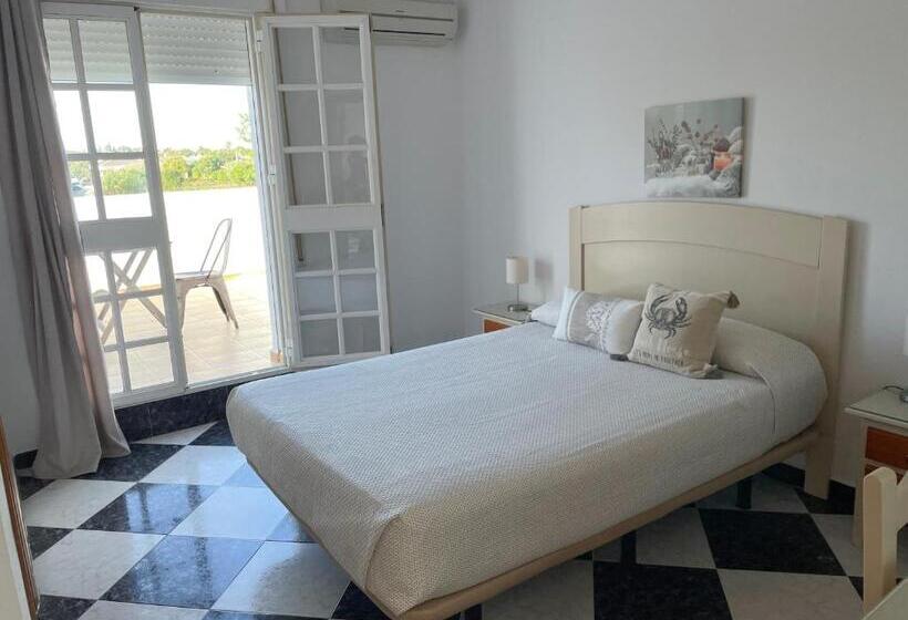 اتاق استاندارد, Hostal Los Rosales