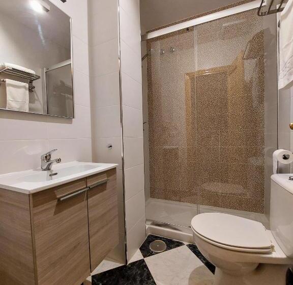 اتاق استاندارد, Hostal Los Rosales