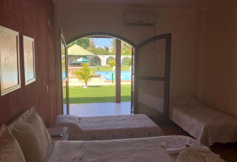 四人标准间, Pousada La Maison