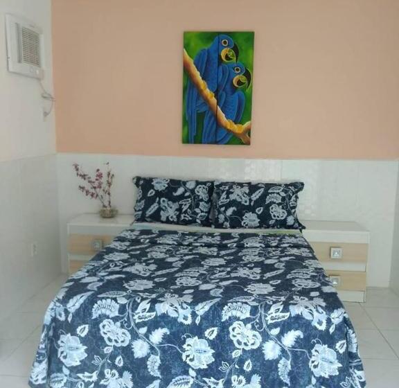 标准工作室, Pousada La Maison