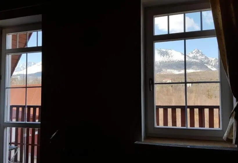 سوییت دوبلکس, Penzión Chata Valaška