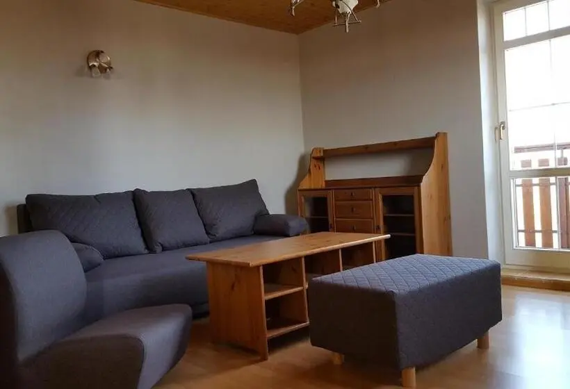 اتاق دوبلکس, Penzión Chata Valaška