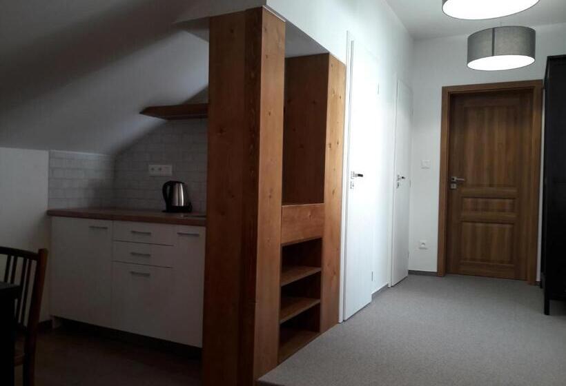 带2个卧室的公寓, Penzión Chata Valaška