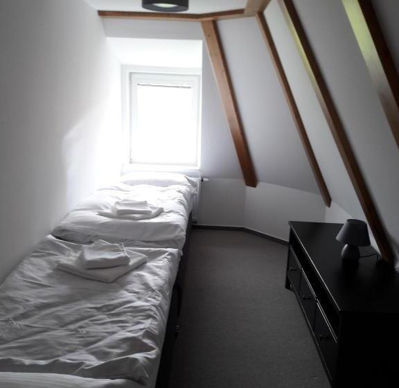 标准工作室, Penzión Chata Valaška