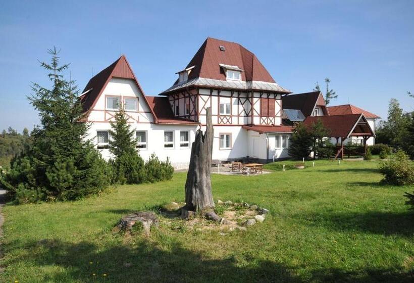 Дом 1 Спальня, Penzión Chata Valaška