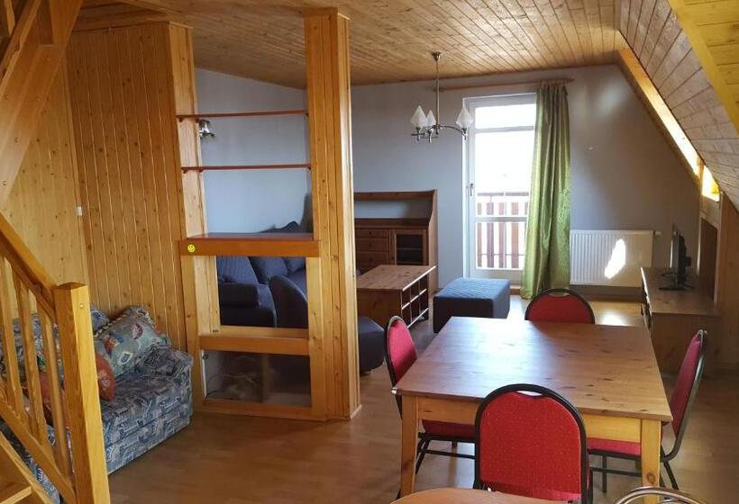 复式房间, Penzión Chata Valaška