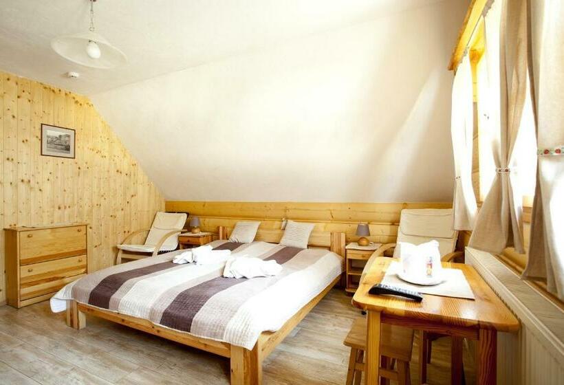غرفة قياسية, Penzión Koliba
